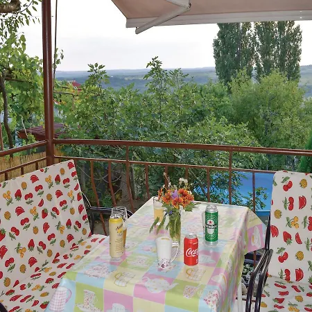 Three-bedroom Holiday In Holiday home *