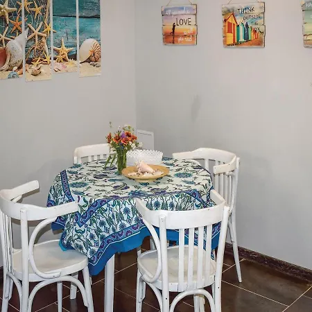 Three-bedroom Holiday In Warna